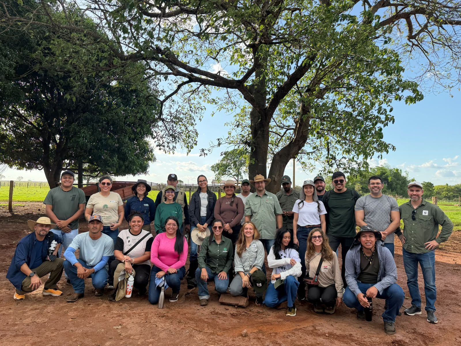 Foto coletiva dos parceiros implementadores e da equipe da WWF-Brasil no 2º encontro